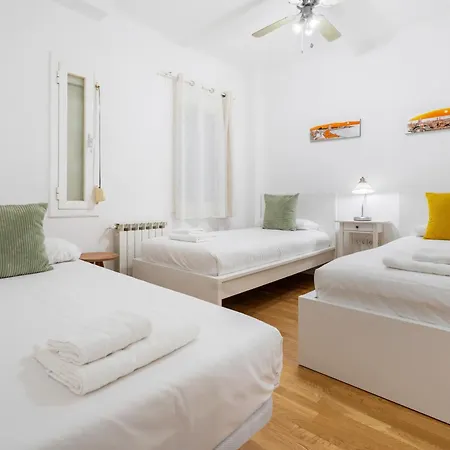 Plaza Espanya Апартаменты *