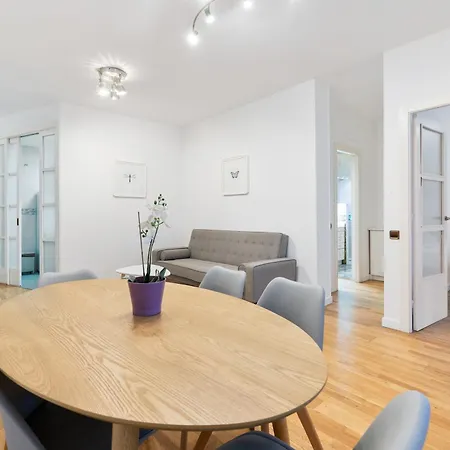 Apartman Plaza Espanya *